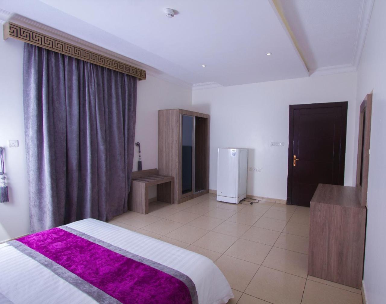 ריאד Al Makan 107 Hotel By Al Azmy מראה חיצוני תמונה